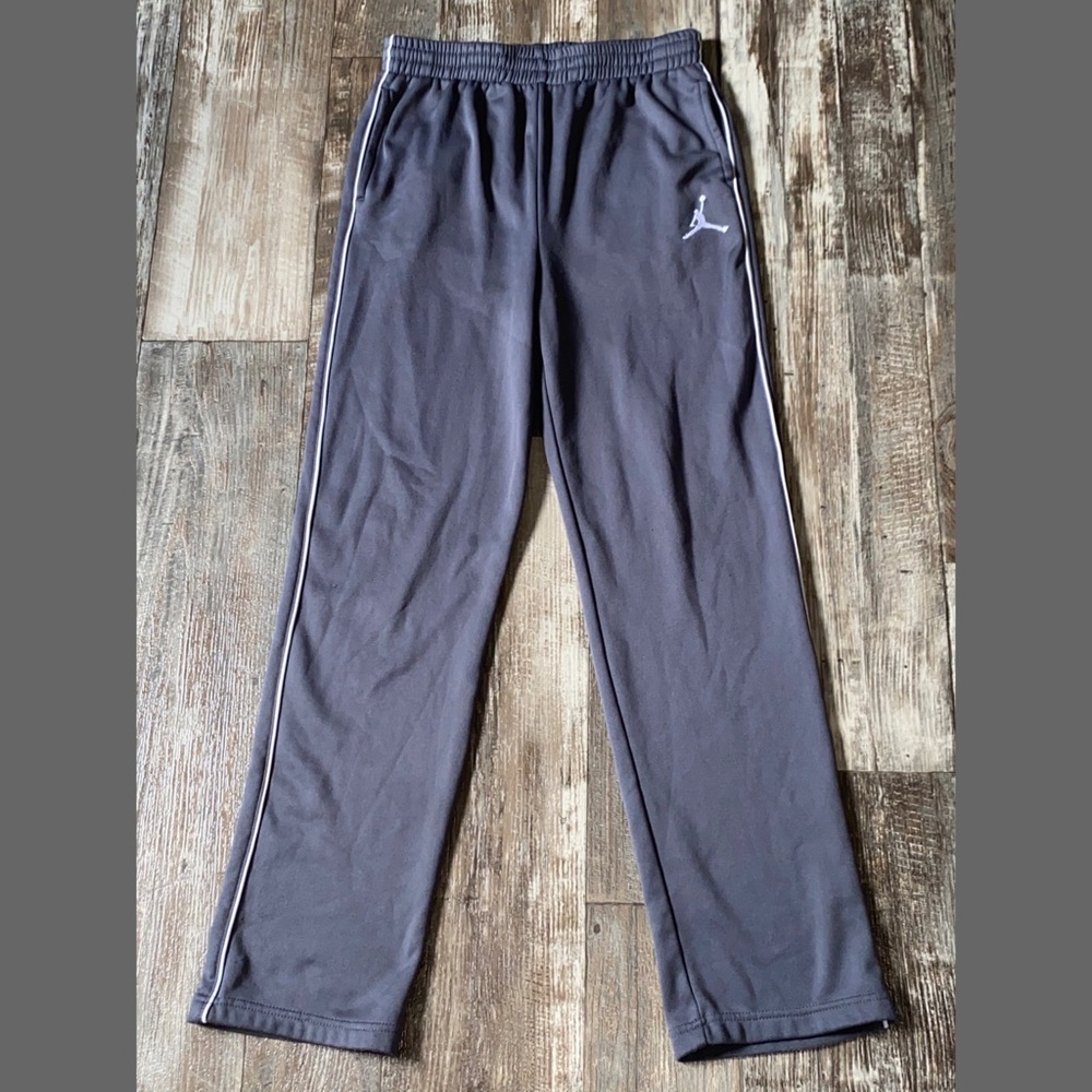 ❌TRADED🆘Big boys Jordan jumpman pants